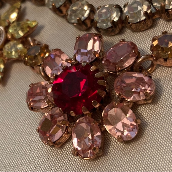 COACH Poppy Swarovski Crystal Flower 3 Strand Necklace 94584 - Picture 9 of 16